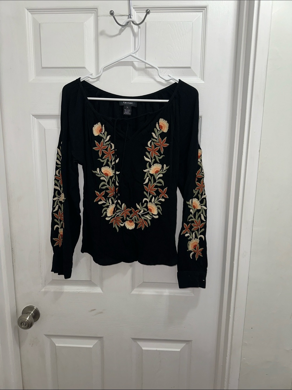 Karen Kane Black Long-Sleeve Embroidered Floral Peasant Top